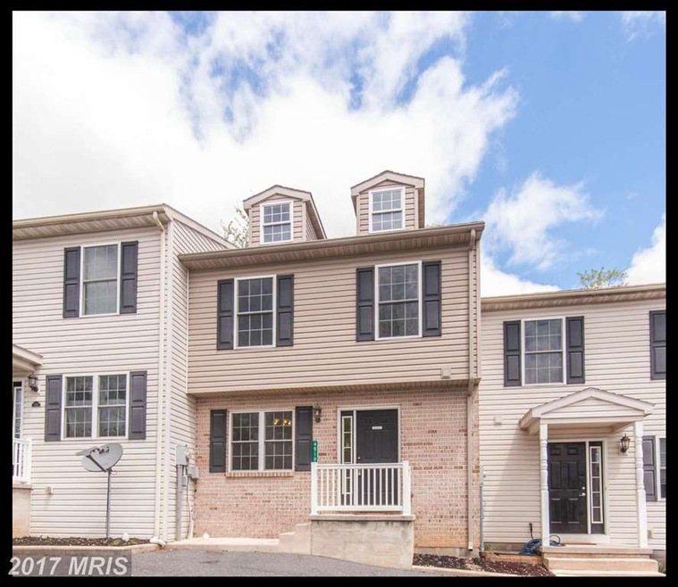 4510 Scotland Main St, Chambersburg, PA 17202 - photo 1