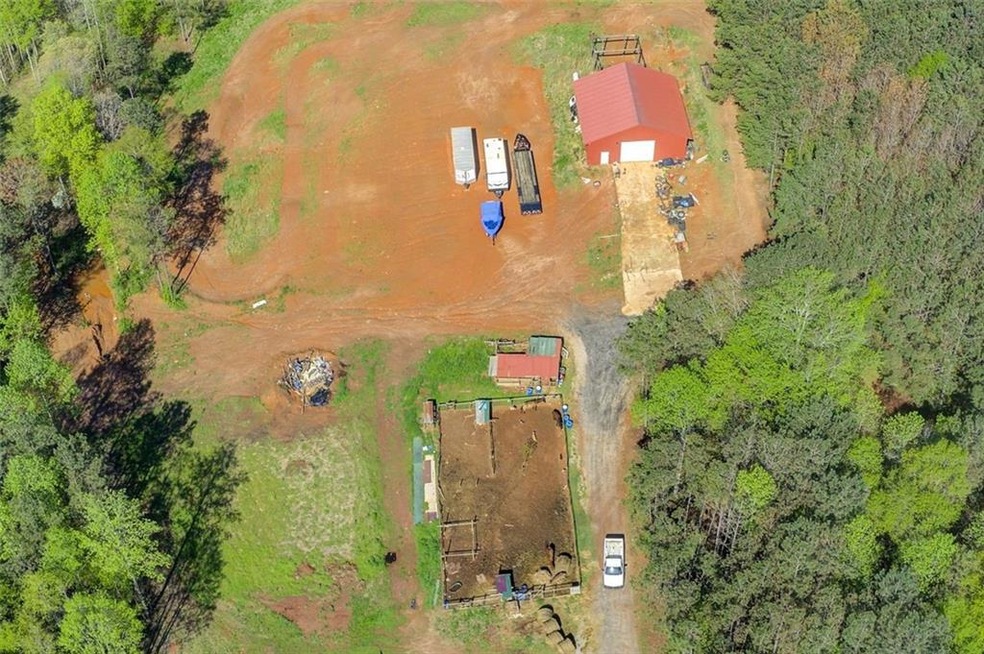 537 Craven Rd, Roopville, GA 30170 - photo 1