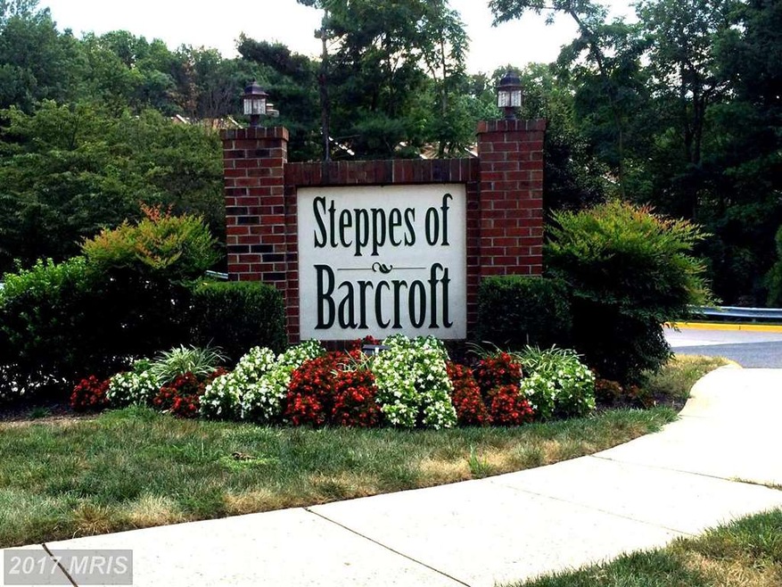 3814 Steppes Ct unit B, Falls Church, VA 22041 - photo 1