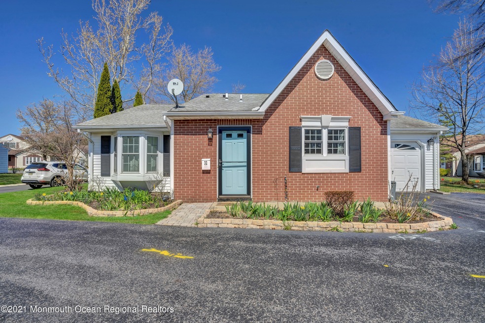 32 Edgeware Close