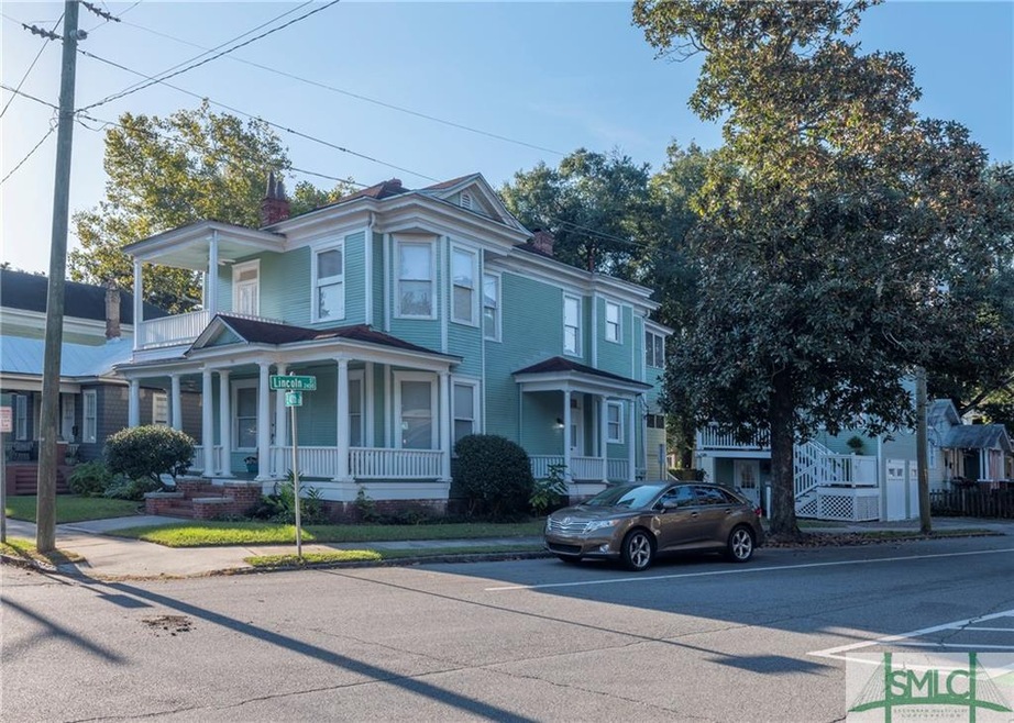 301 E 40th St, Savannah, GA 31401 - photo 1