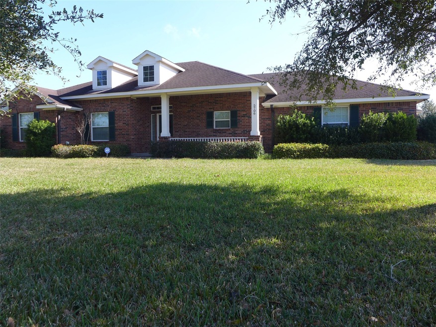 5706 Van Steinberg Rd, East Bernard, TX 77435 - photo 1