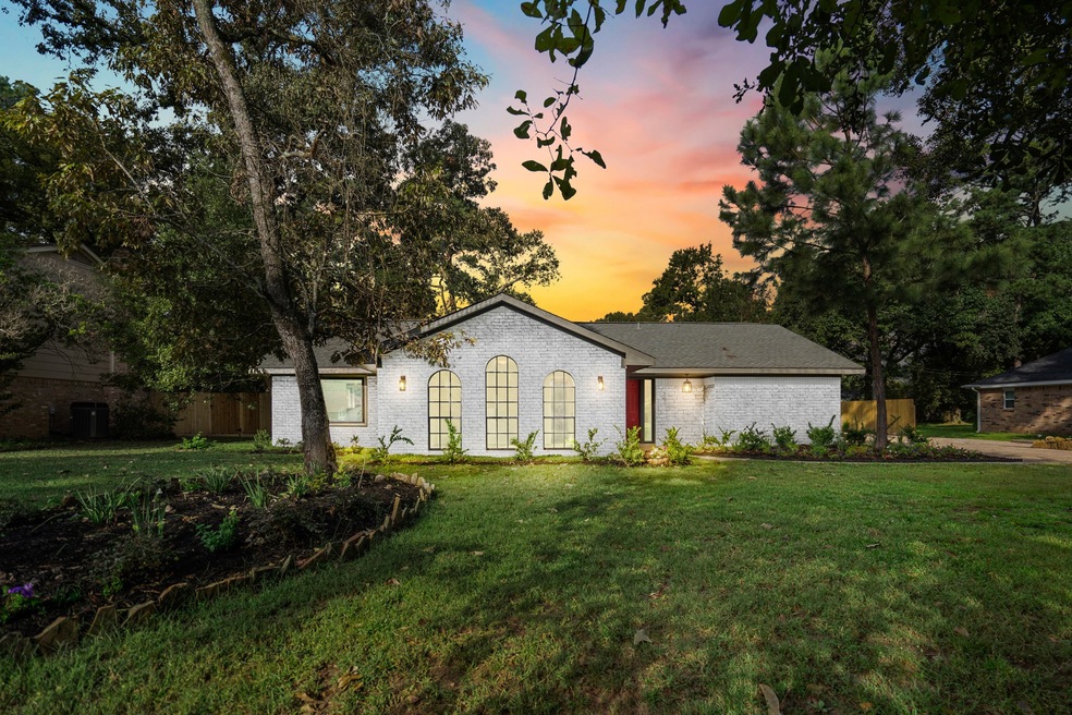 25319 Spring Ridge Dr, Spring, TX 77386 - photo 1