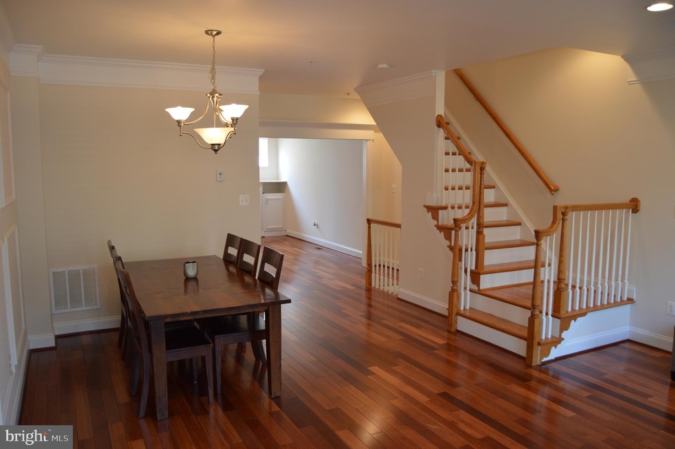 11823 Regents Park Dr, Germantown, MD 20876 - photo 1