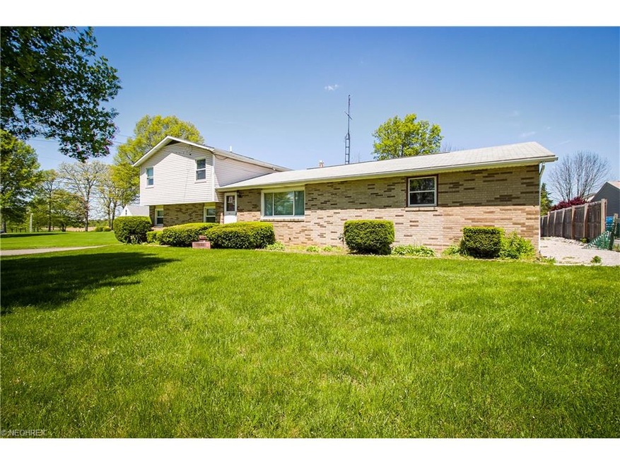 Welcome to 6041 Longbrook Street SW!