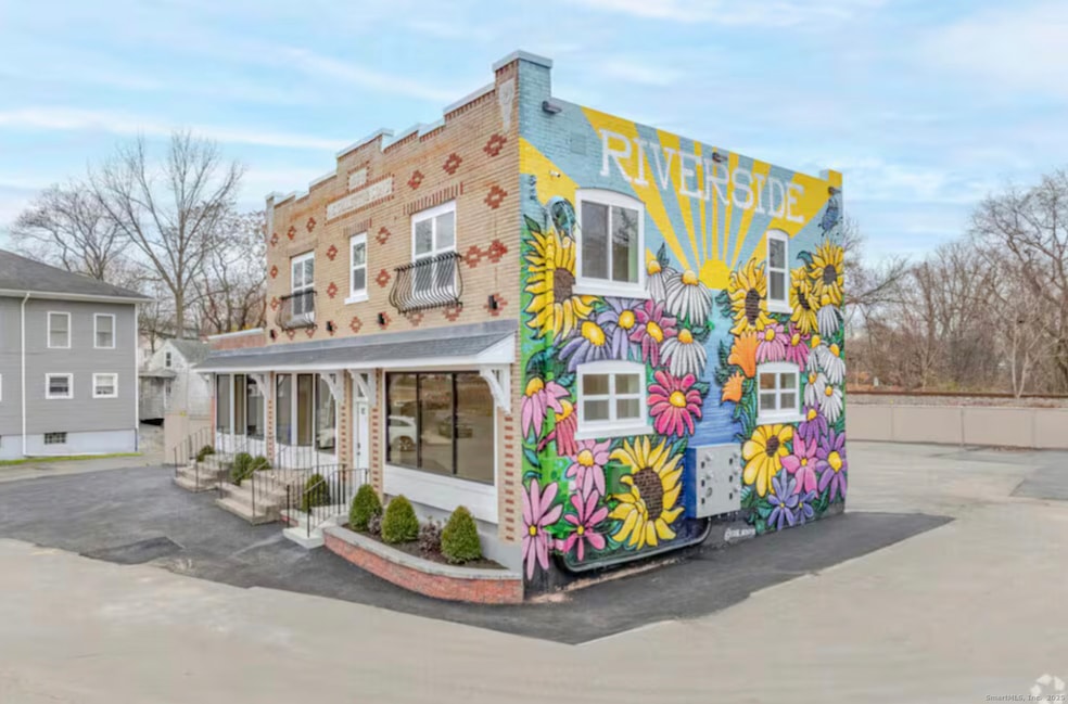 141 Bridge St unit . B, Middletown, CT 06457 - photo 1