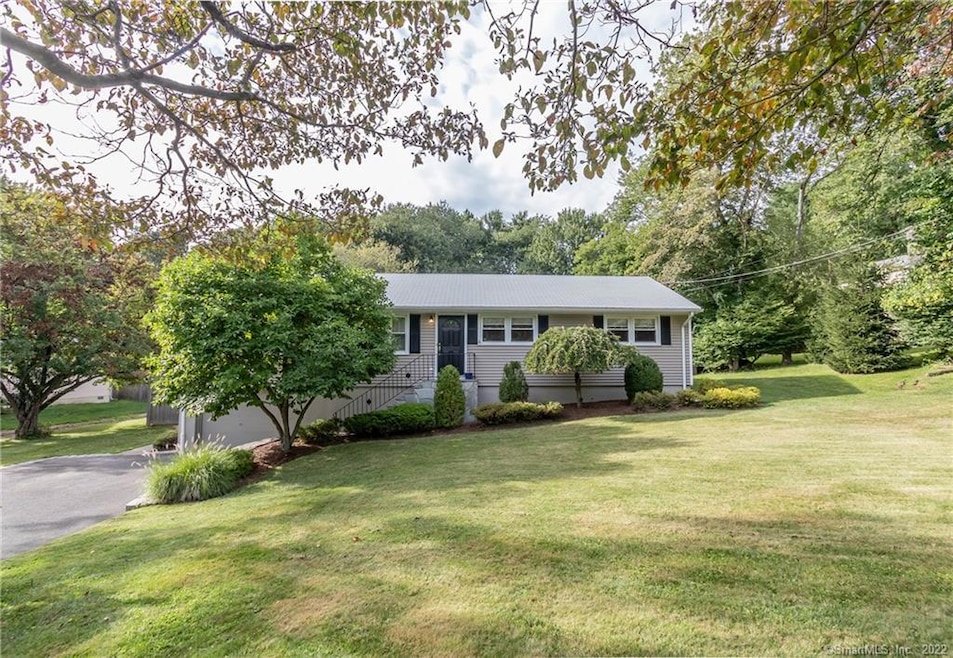 710 Mill Hill Terrace, Southport, CT 06890 - photo 1