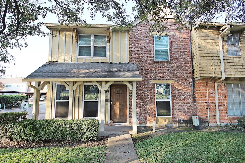 10386 Hammerly Blvd unit 32, Houston, TX 77043 - photo 1