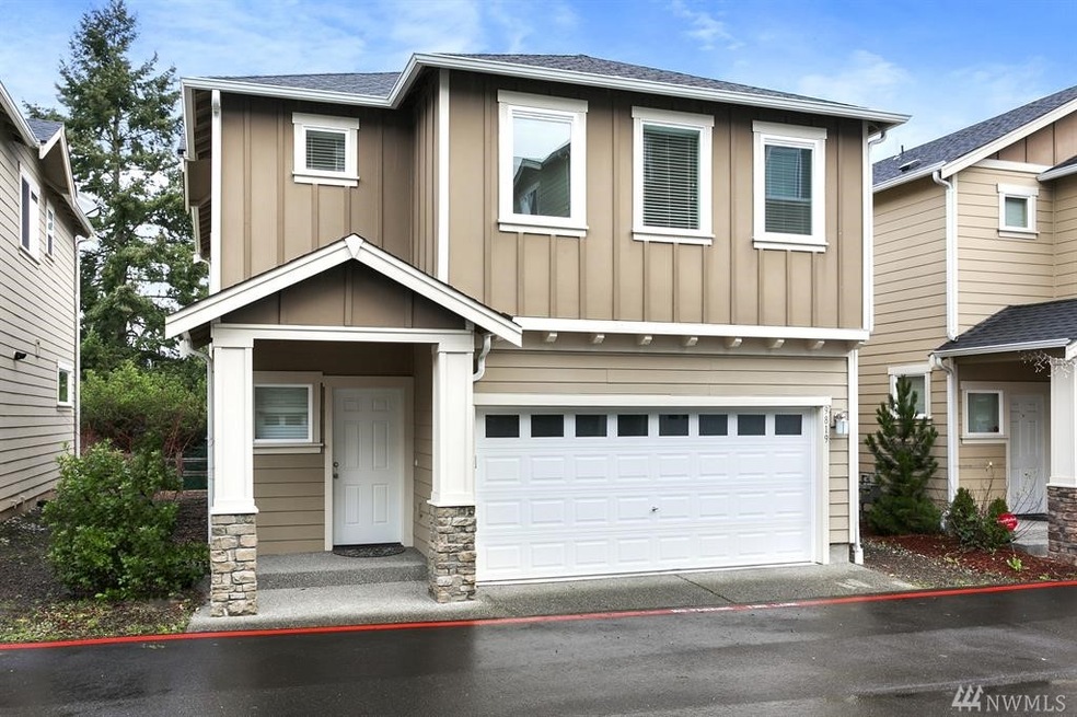 9819 1st Place W unit 3, Everett, WA 98204 - photo 1