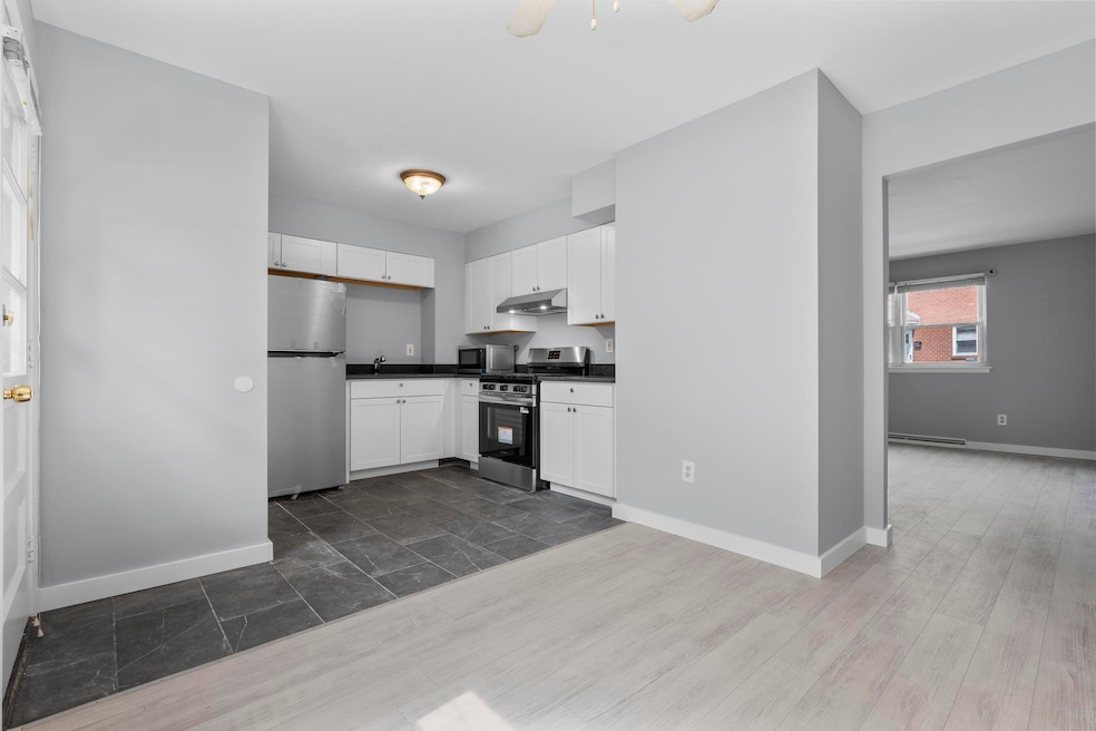 75 Saltonstall Pkwy unit 21, East Haven, CT 06512 - photo 1