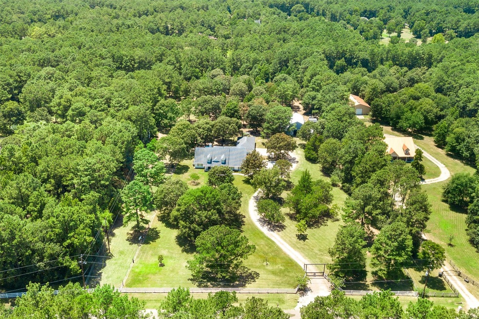 1819 Windcrest Dr, Magnolia, TX 77354 - photo 1