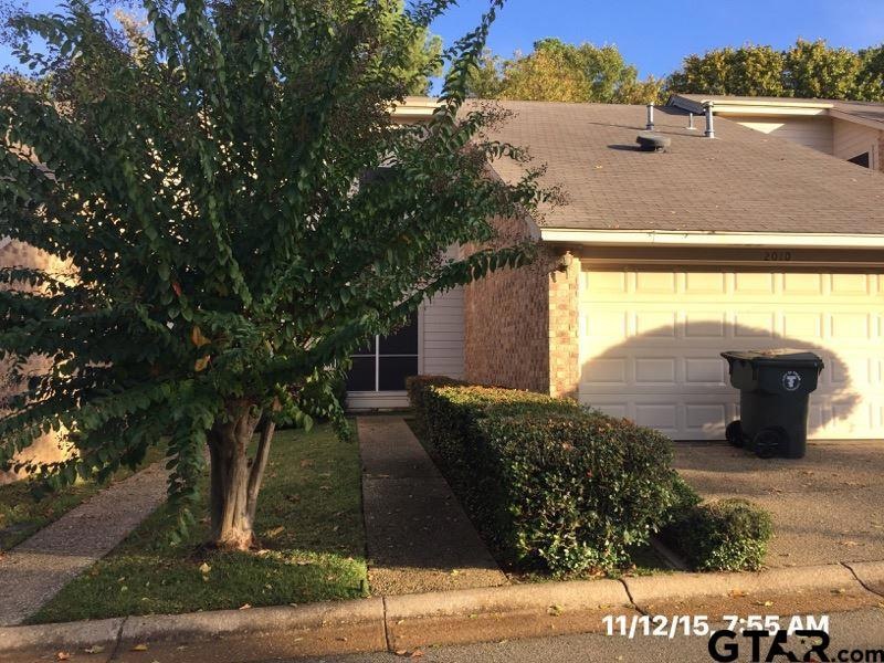 2010 2010 Villa Dr, Tyler, TX 75703 - photo 1