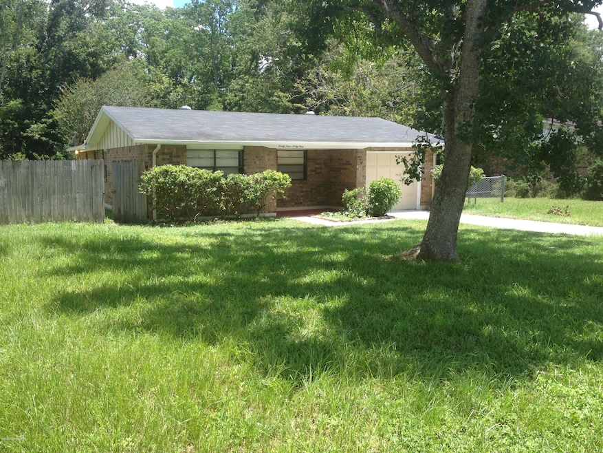 4461 Packard Dr, Jacksonville, FL 32246 - photo 1