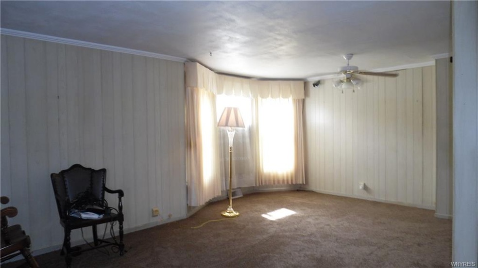 448 27th St, Niagara Falls, NY 14303 - photo 1