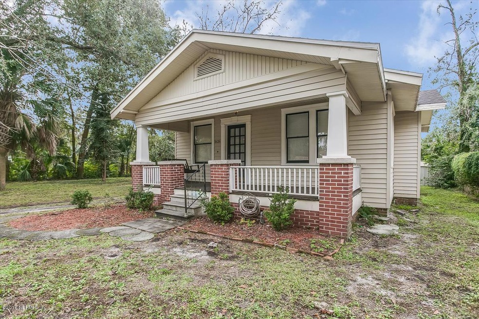 1626 Glendale St, Jacksonville, FL 32205 - photo 1