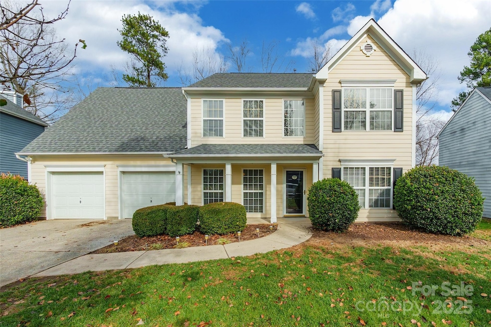 11318 Glenstone Ct, Charlotte, NC 28269 - photo 1