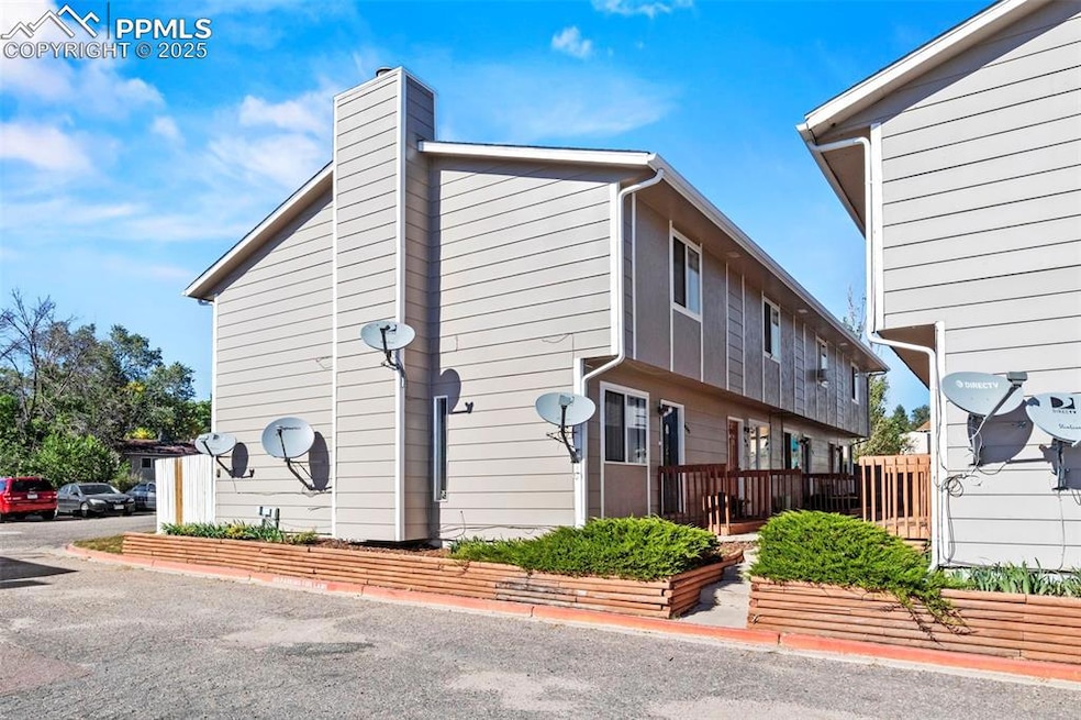 1858 Zebulon Dr, Colorado Springs, CO 80910 - photo 1