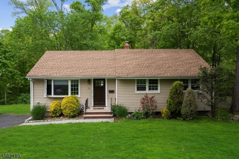 53 McNomee St, Oakland, NJ 07436 - photo 1