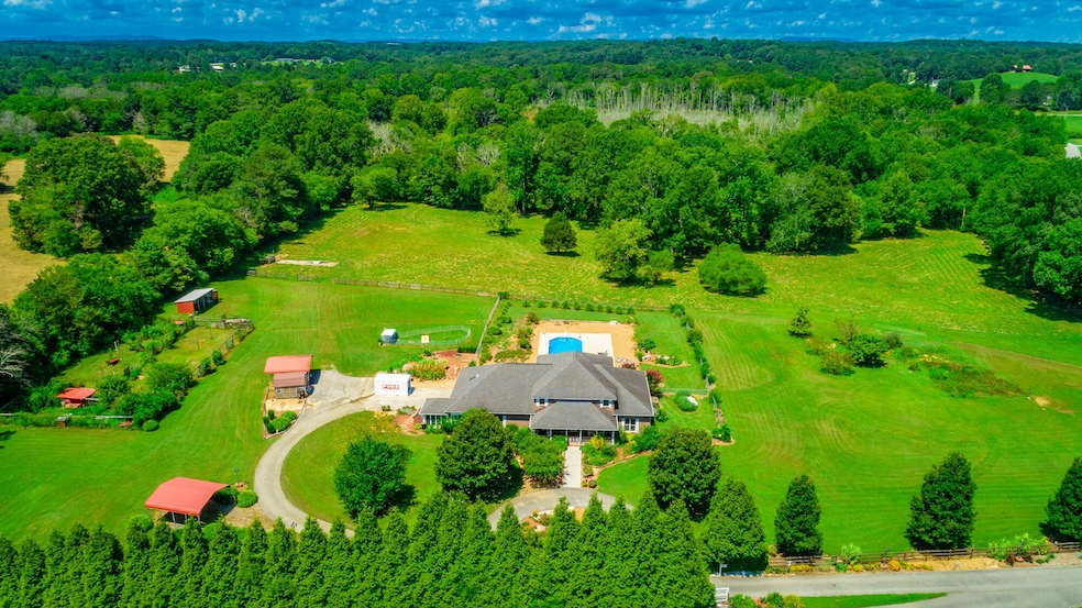 For Sale $879,000