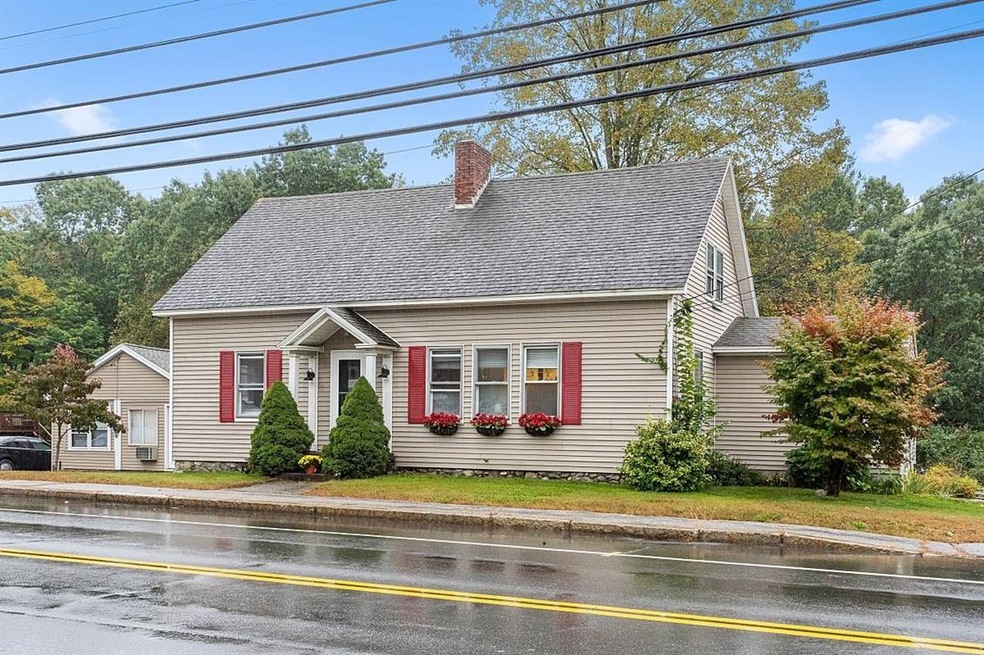 93 Central St, Hudson, NH 03051 - photo 1