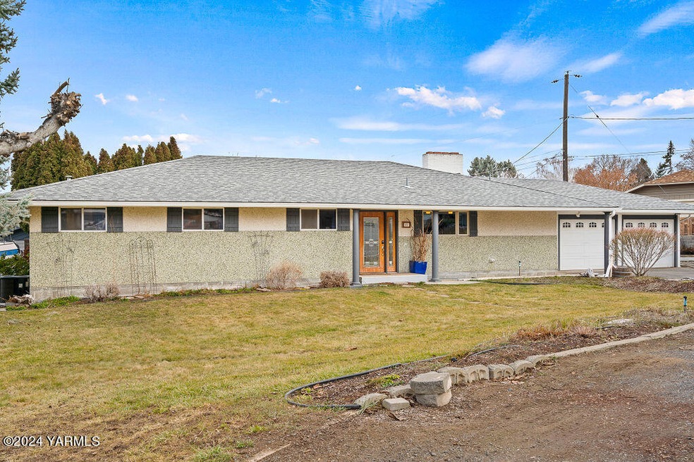 627 N 32nd Ave, Yakima, WA 98902 MLS 24302