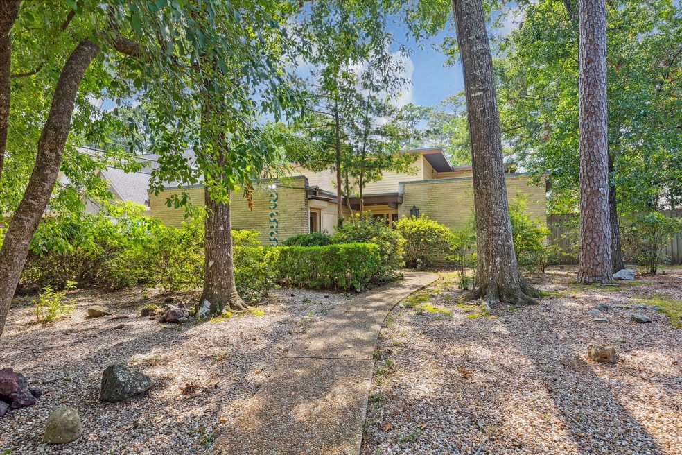 355 Tealwood Dr, Houston, TX 77024 - photo 1