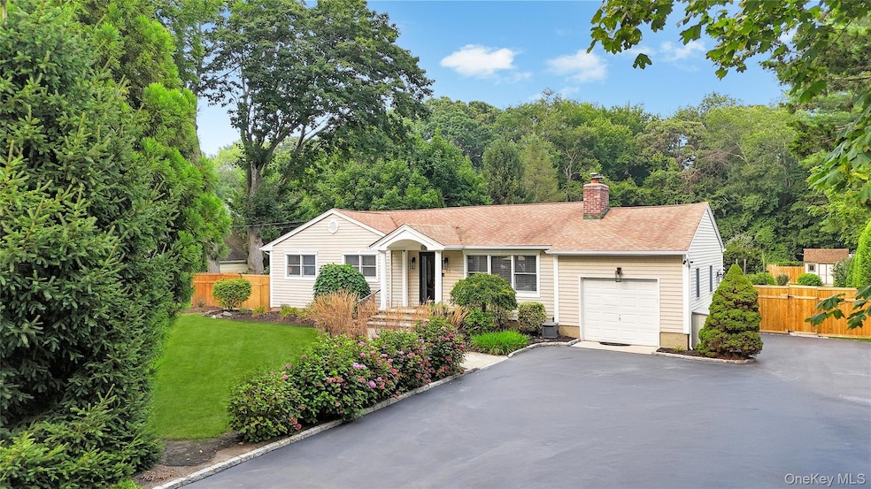 Sold $900,000 • Co-Listing Agent