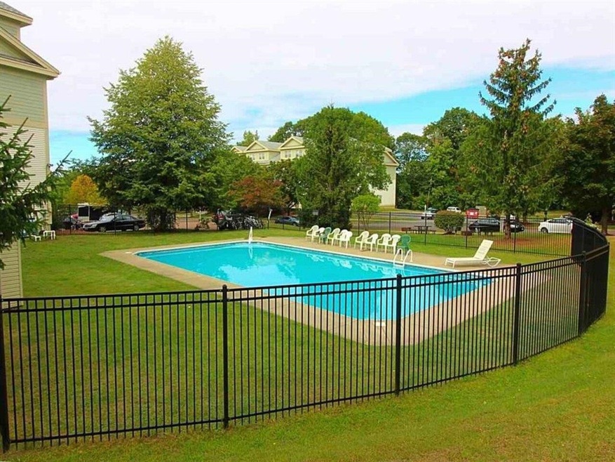 171 Hildred Dr, Burlington, VT 05401 - photo 1