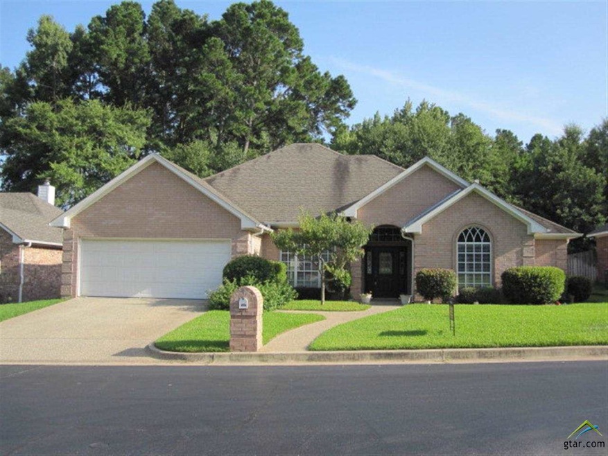 2932 Gloucester Dr, Tyler, TX 75707 - photo 1