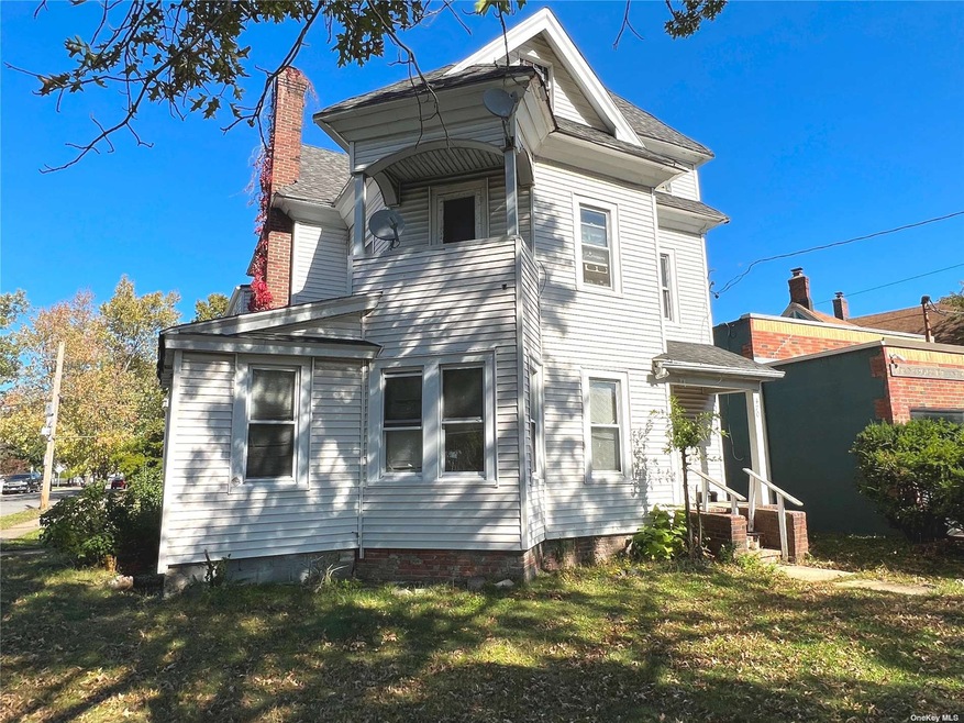 470 Atlantic Ave, Oceanside, NY 11572 - photo 1