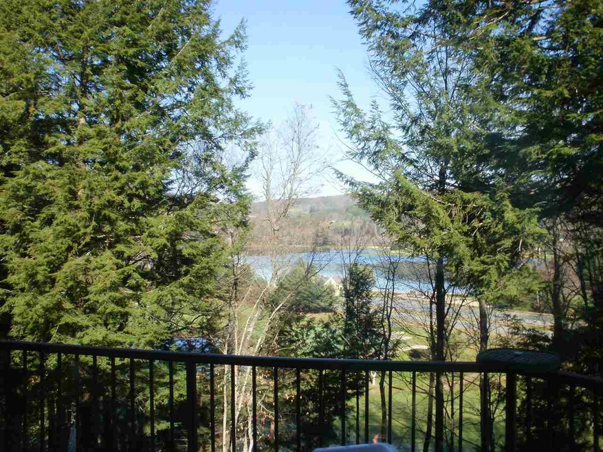 1140 Murphys Rd unit 5B, Quechee, VT 05059 - photo 1