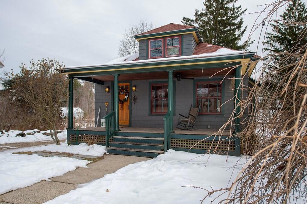 72 Rogers Rd, Kittery, ME 03904 - photo 1