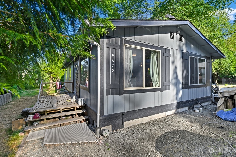 8670 Harbor Dr, Blaine, WA 98230 - photo 1