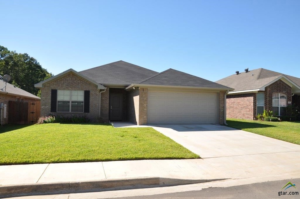 5888 Grace Ave, Tyler, TX 75707 - photo 1