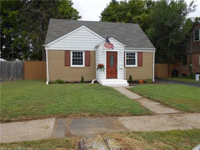 273 W Main St, Plainville, CT 06062 - photo 1