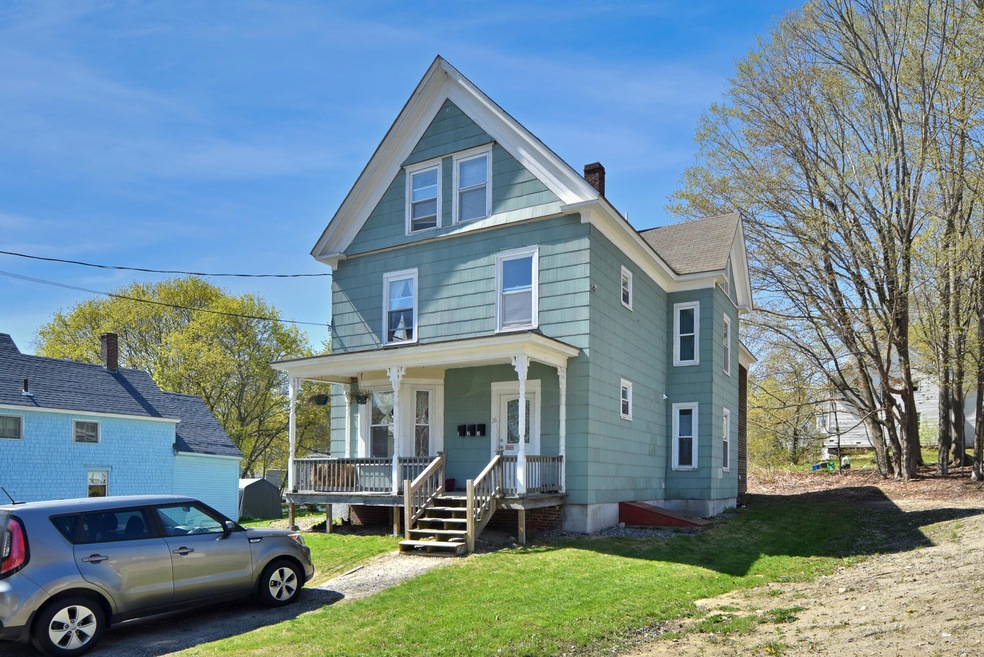 36 Oak St, Mechanic Falls, ME 04256 - photo 1