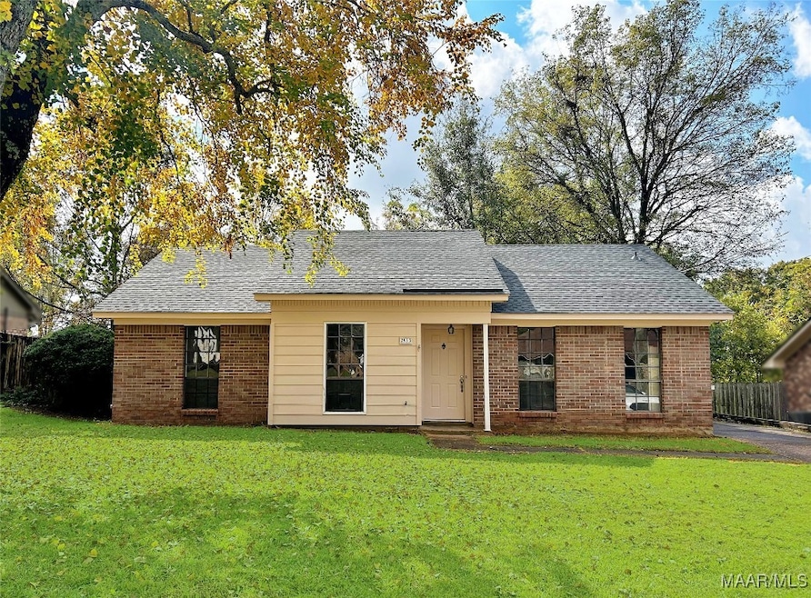 Welcome to 2933 Willow Lane Drive