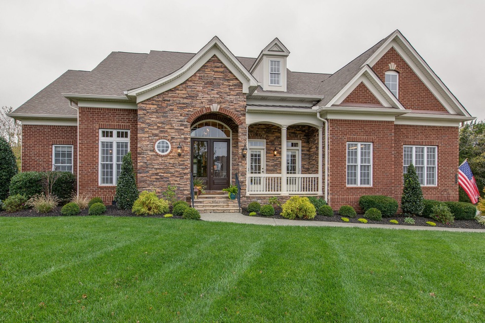 Welcome to 2209 Steel Court