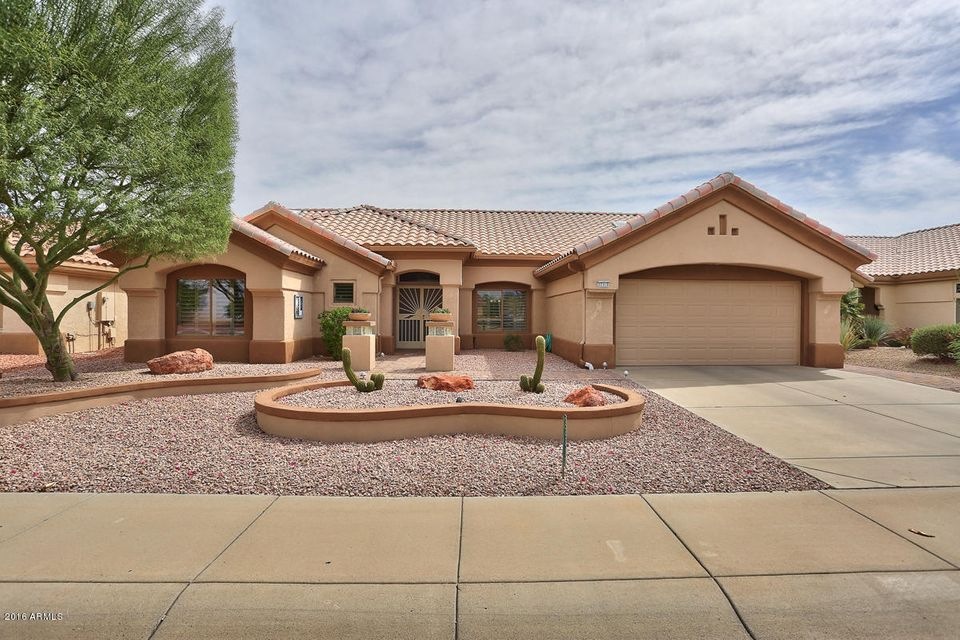 22313-N.-Cheyenne-Dr-11