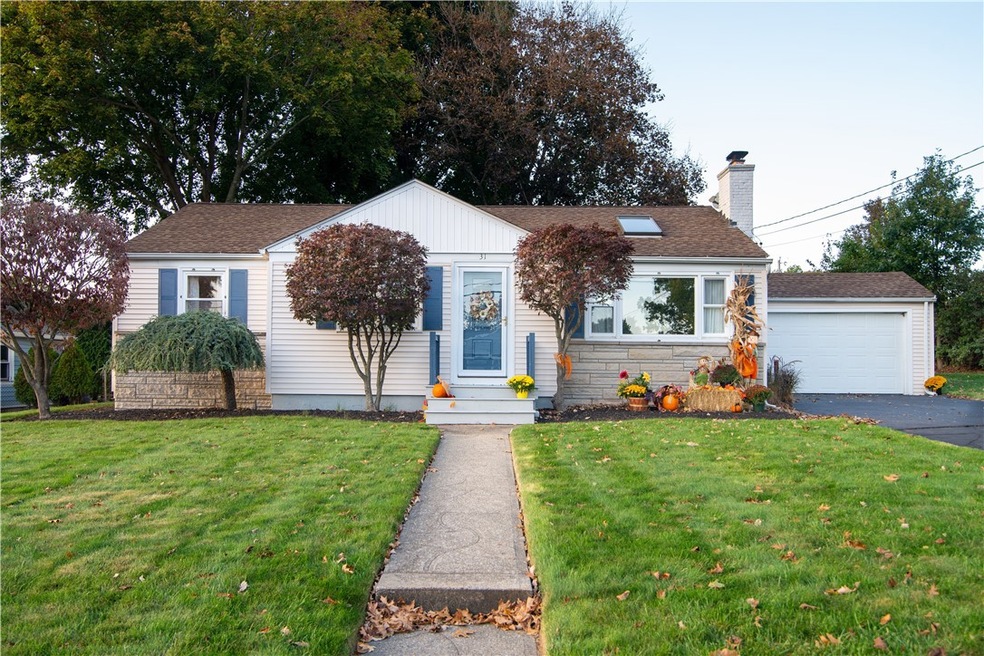 31 Park Forest Rd, Cranston, RI 02920 - photo 1