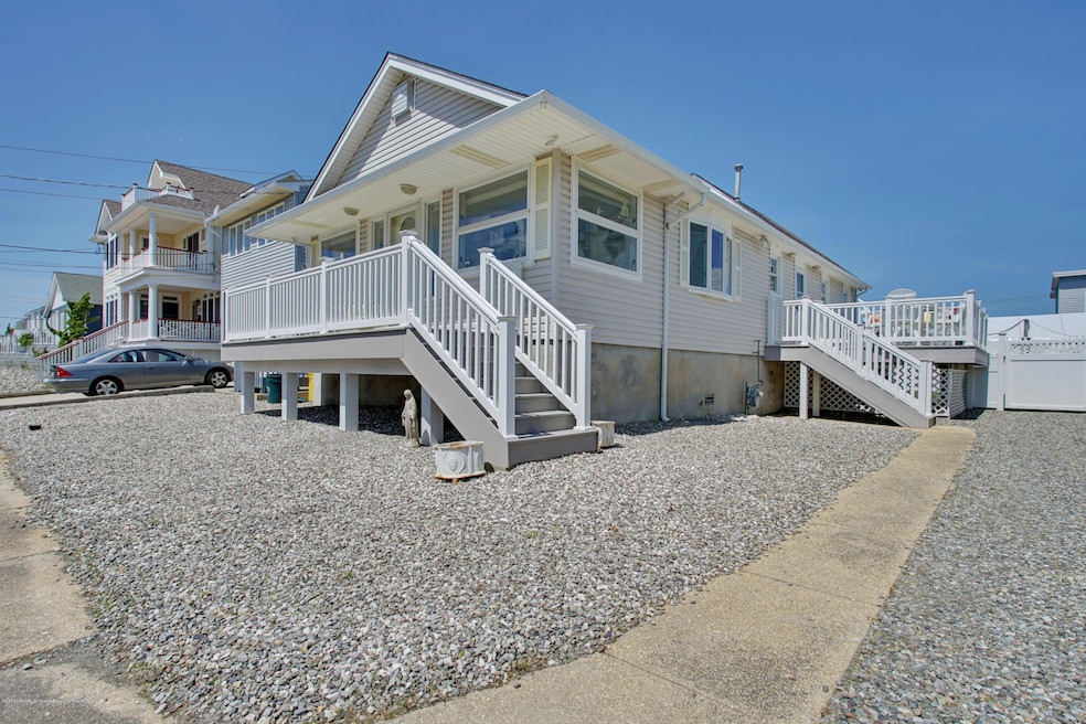 Side View w deck
