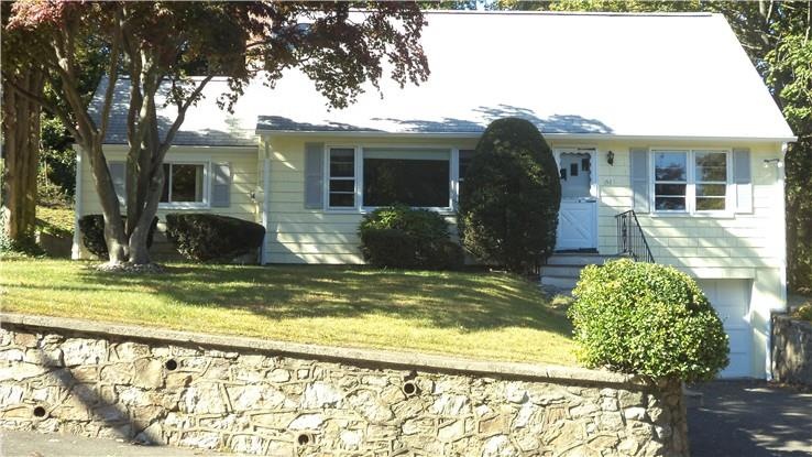 152 Davis Rd, Fairfield, CT 06825 - photo 1