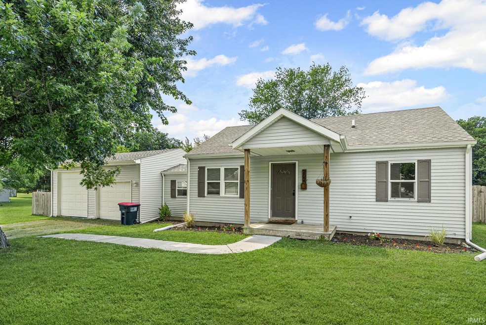 202 Park St, Mulberry, IN 46058 - photo 1