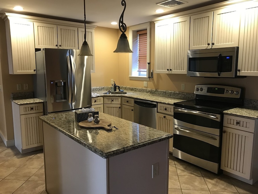 1203 Chestnut St unit 2nd floor, Newton Upper Falls, MA 02464 - photo 1