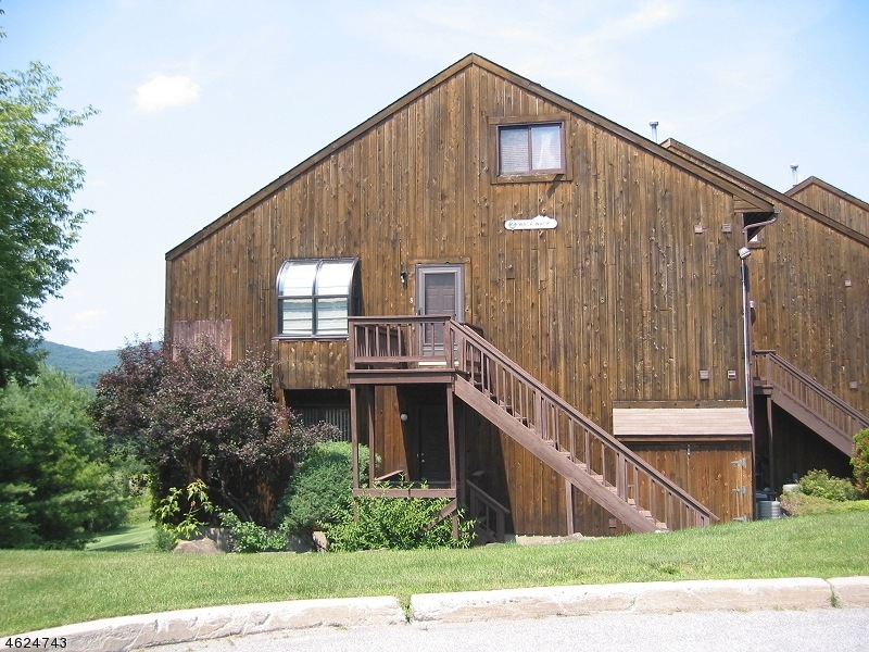 2 Wack Wack unit 8, Vernon, NJ 07462 - photo 1