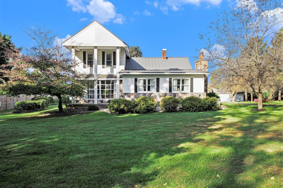 Sold $285,000