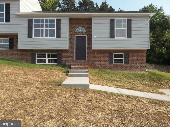 9 Stonewall St, Strasburg, VA 22657 - photo 1