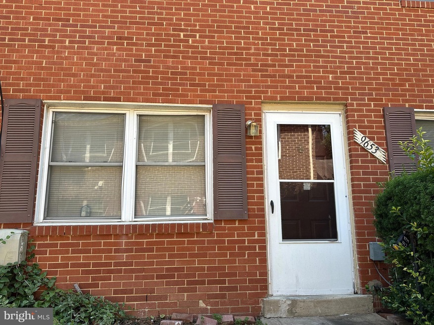 9653 Hagel Cir unit B, Lorton, VA 22079 - photo 1