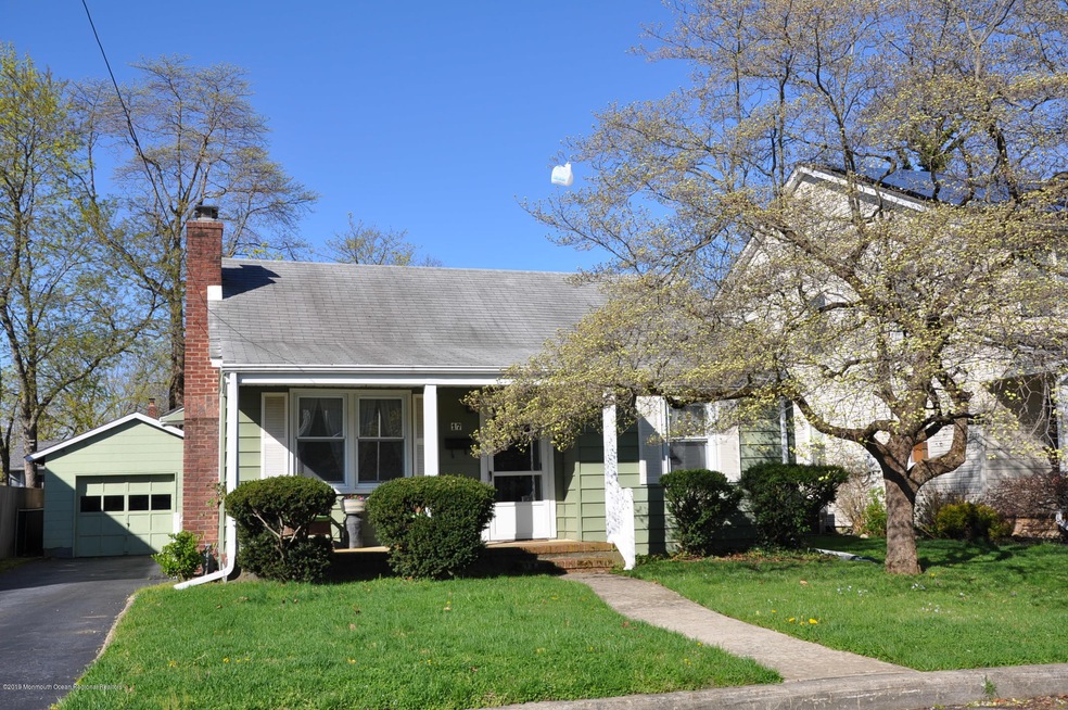 17 Manning St, Red Bank, NJ 07701 - photo 1