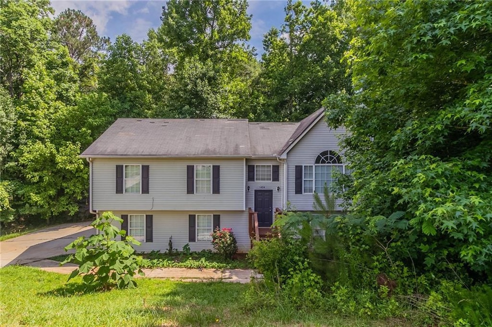 1404 Lancaster Ct, McDonough, GA 30252 - photo 1